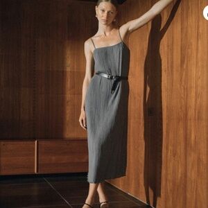 Madewell The Goldie Dress in TeaPot Blue Plisse